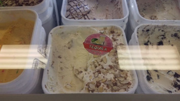 La Michoacana Plus Ice Cream Parlor- Lynwood food