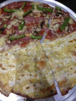 Capricciosas Pizza food