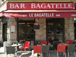 Bagatelle inside