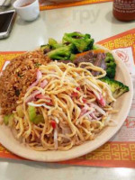 Lees Chinese Kitchen food