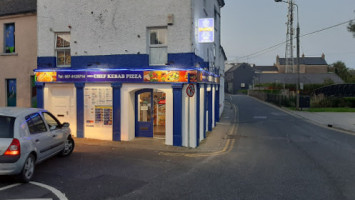 Cristiano's Pizza Parlour outside