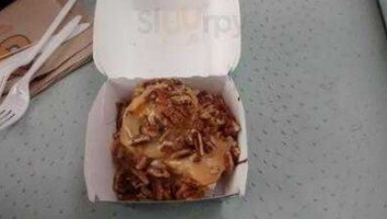 Cinnabon food