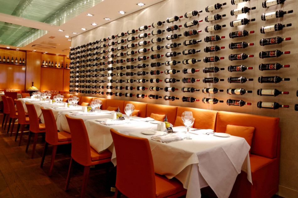restaurant image