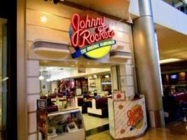 Johnny Rockets inside