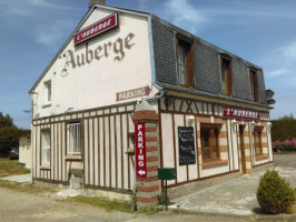 Auberge Fleurie Ferme outside