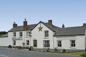 The Star Inn Vogue outside