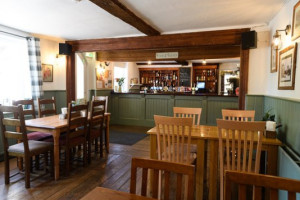 The Crown Inn Kingsclere food