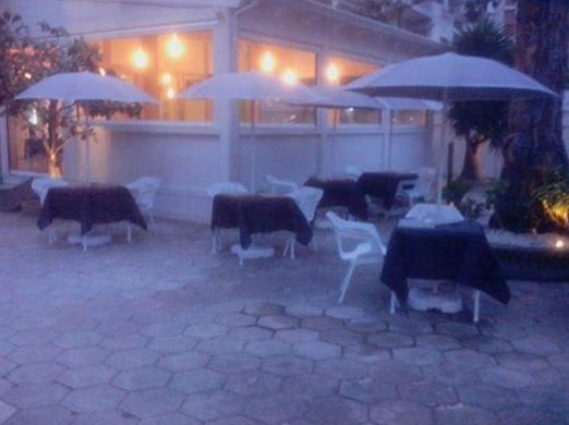 Mooh Brace E Pizza Exterior