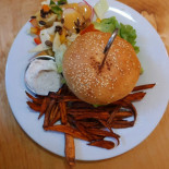 Tri Ocasci Cibo