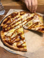 Blaze Pizza food