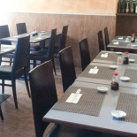 Tomoyoshi Comida