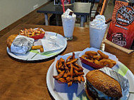 Blue Eagle Burgers food