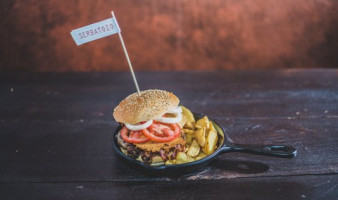 Garage Beer Burgers food