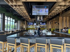 Shark Club Sports Bar Grill Plano food