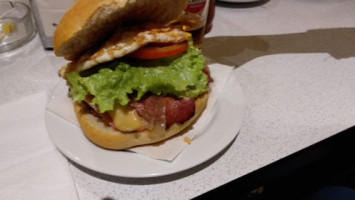 Burguer El Gromal food