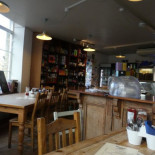 The Strand Stores Cafe Piatti