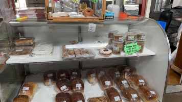 State Line Bakery Country Store food