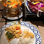 Thai Orchidee food