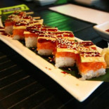 Zushi Dentro