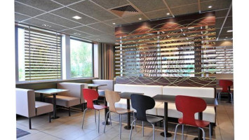 Mcdonald's inside