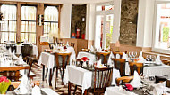 La Petite Auberge food