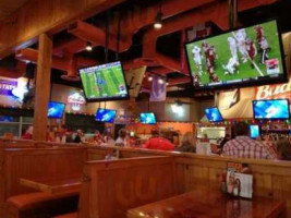 Hooters inside