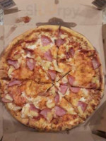 Domino's Pizza food