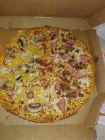 Domino's Pizza food