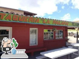 Taqueria La Palapa outside