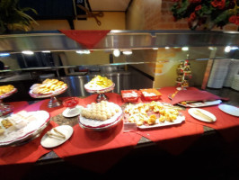 Kings Buffet food