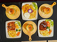 Burger Fm food