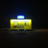 Tad's Dentro