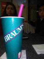 Braum's Ice Cream Dairy Store food