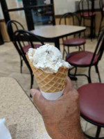 Graeter's Ice Cream inside