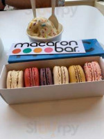 Macaron food