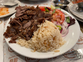 Oba Mediterranean Gyro Grill food