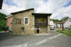 La Casa Del Puente outside