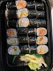 Sushi Yasaka inside