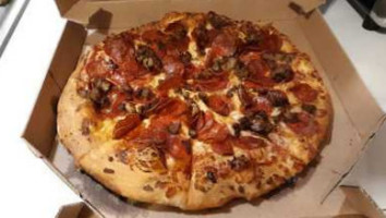 Domino's Pizza food