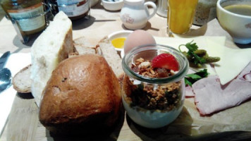 Le Pain Quotidien food