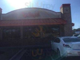 Bojangles ' Famous Chicken 'n Biscuits outside