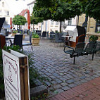 Kleines Traumcafe outside