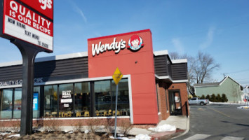 Wendy's outside