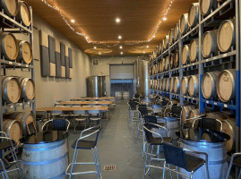 Z Winery inside