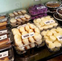 Filipino Desserts Plus food