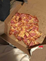 Domino's Pizza food