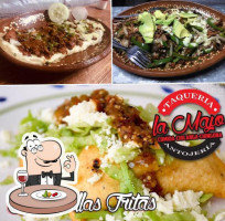 Taqueria La Majo food