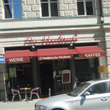 Maultaschen Manufaktur Schwäbische Küche Dentro