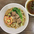 Jann Junaidah Abdullah Mee Kolok Fu Yu Cafe Satok Cibo
