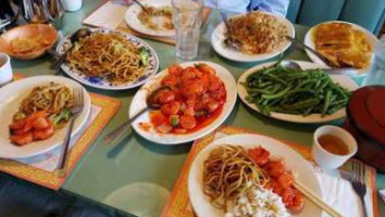 Golden Hunan Chinese food